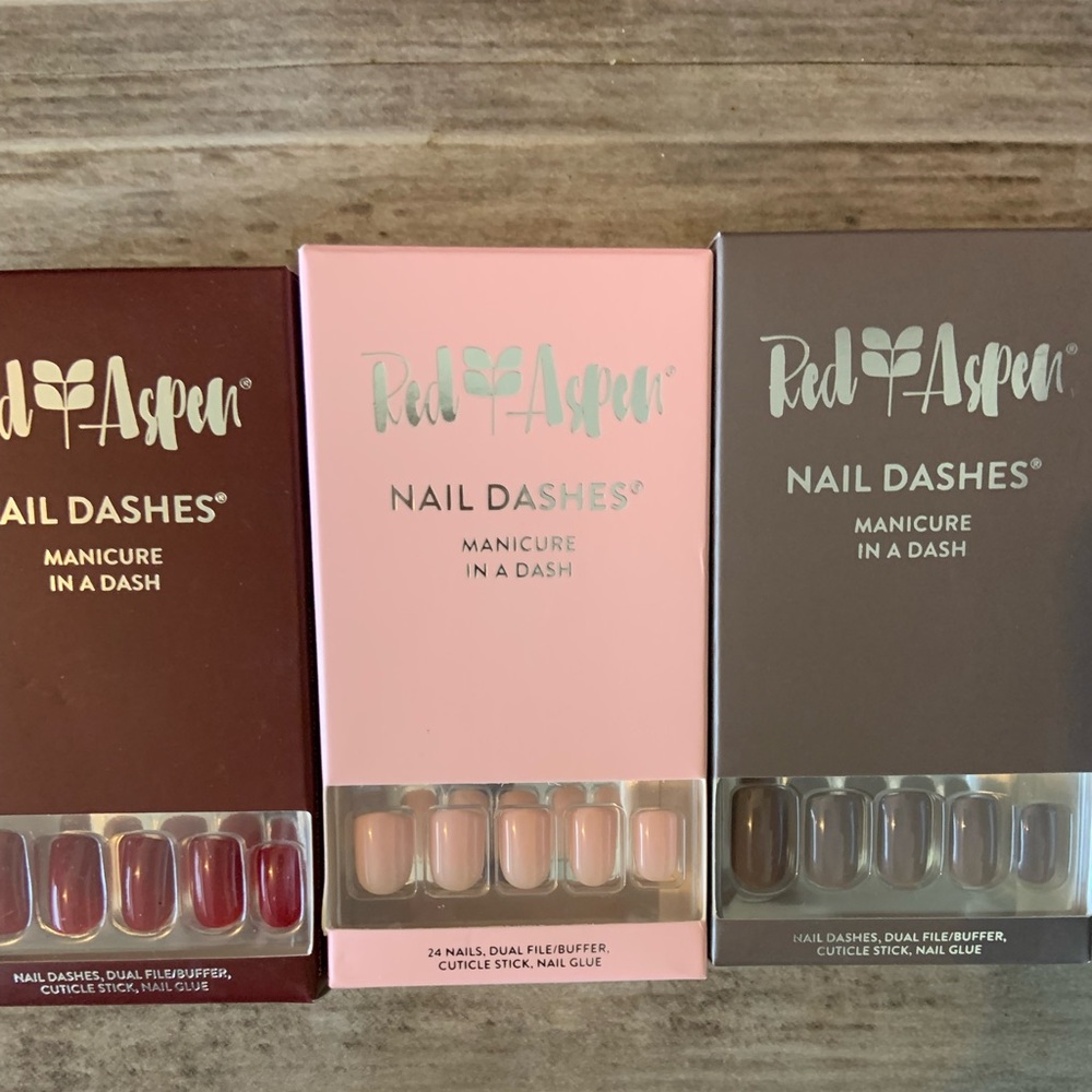Red Aspen Nail dashes brand new!